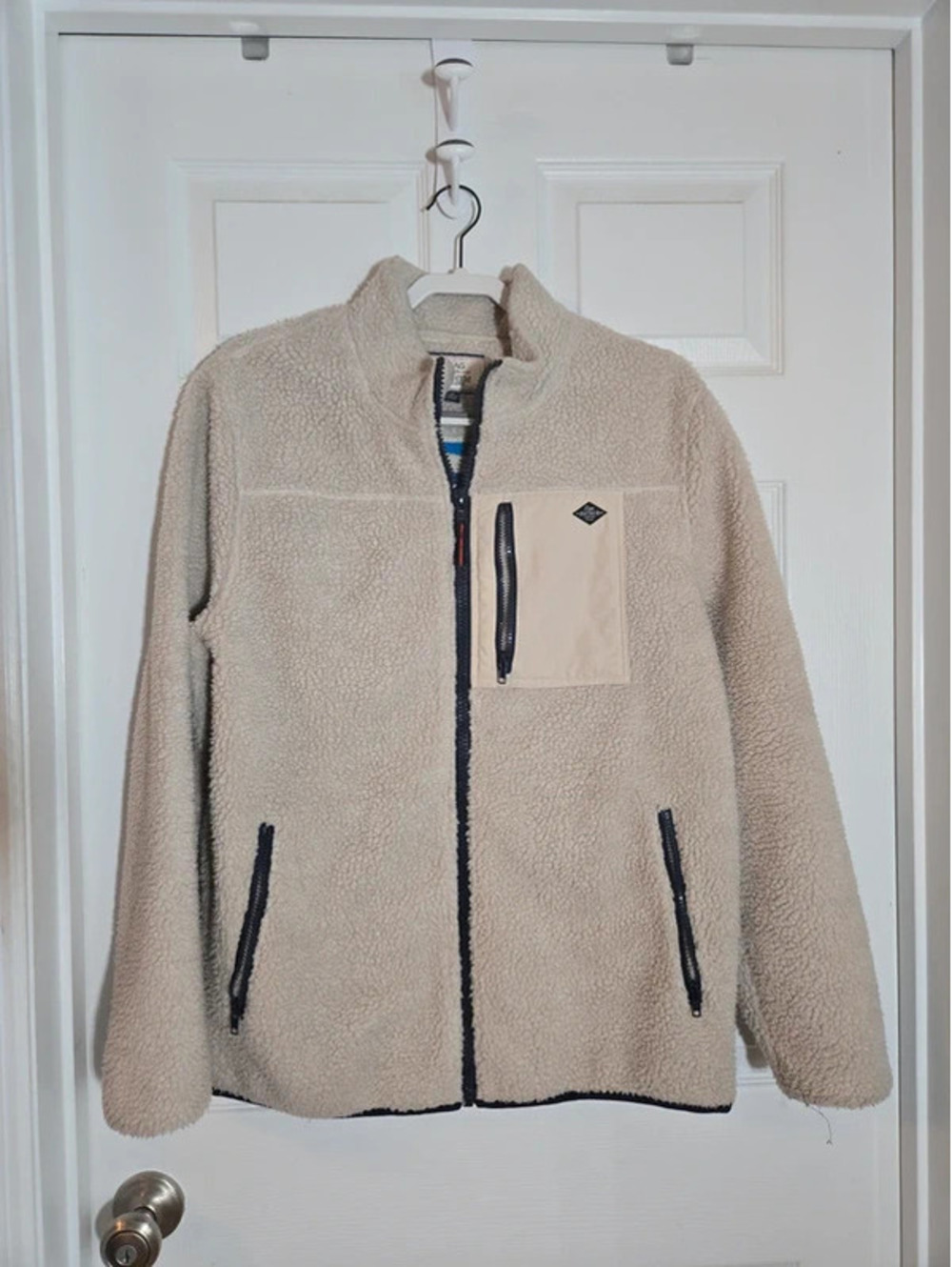 Flag & Anthem beige cream sherpa jacket size medium